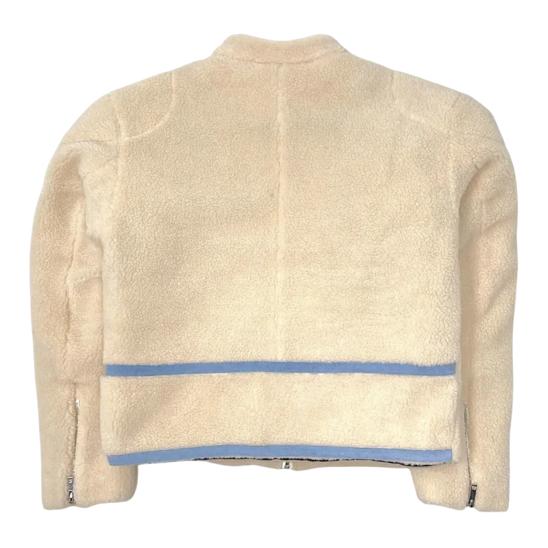 443f995516784fbca62a7213eeff5f58-Photoroom